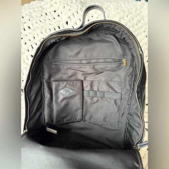 Fossil Sherri Leather Backpack. EUC!! - Picture 7 of 15